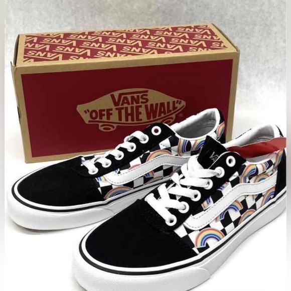 NIB NWT Vans Rainbow Checkerboard Ladies Sneakers Size 7 IOB - Picture 9 of 10